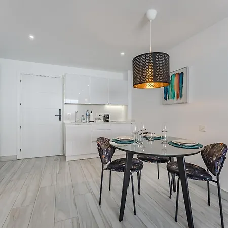 Gj Adults Only Americas Apartamento Arona (Tenerife)